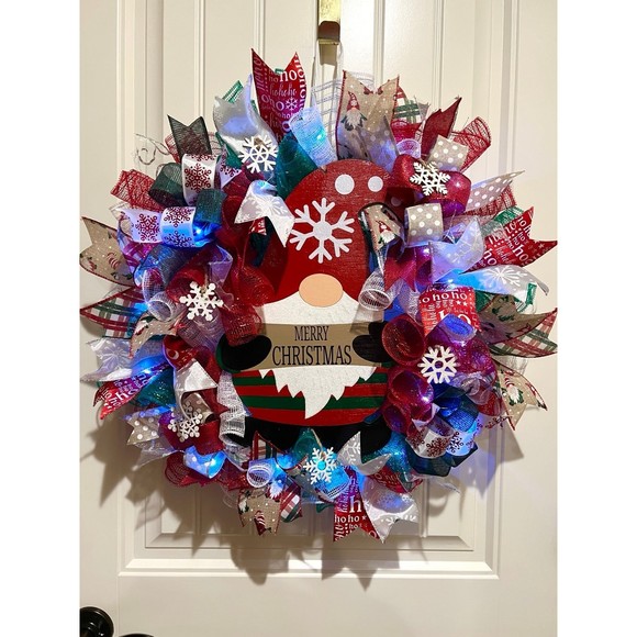 Christmas Snowflake Gnome Holiday Ribbon Door Wreath Handmade 22 ins LED W9 - Picture 4 of 12